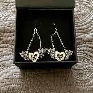 NWT Harley Davidson Bar & Shield dangle earrings